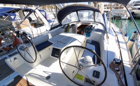 Oceanis 43