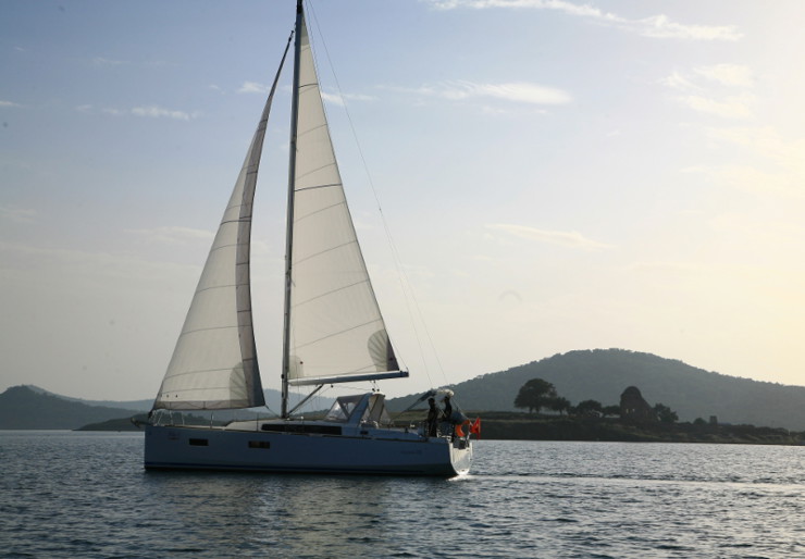 Oceanis 38 Adakoy Marina | ADA
