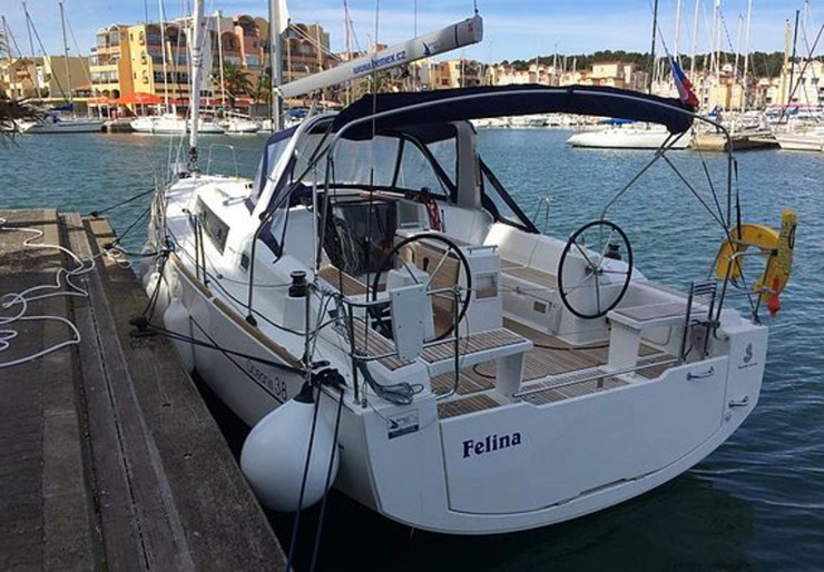 Oceanis 38 Marina Dalmacija | Felina