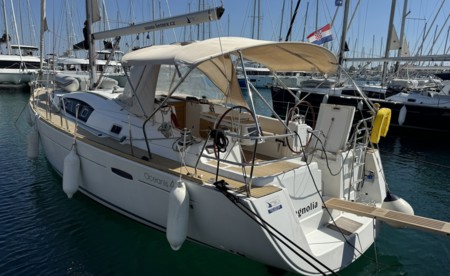 Oceanis 43