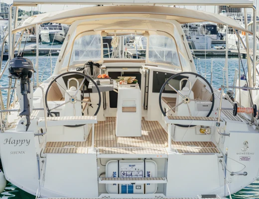 Oceanis 38