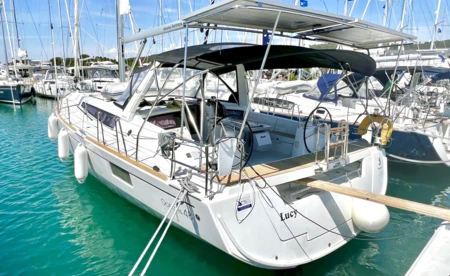 Oceanis 48