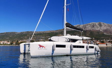 Lagoon 50