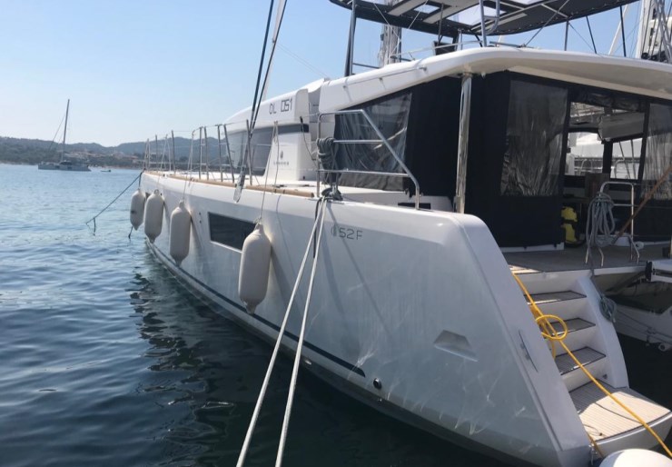 Lagoon 52 Cala dei Sardi | Big Mama (A/C, WM, Generator, Inverter, Tender Lift)