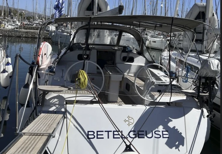 Elan 45 Impression Alimos Kalamaki | Betelgeuse (Electric Heads, Inverter)