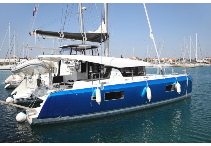 Lagoon 42 Marina Dalmacija | ROYAL SALUTE