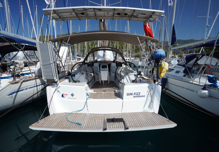 Sun Odyssey 389 Göcek harbour | Gin Fizz