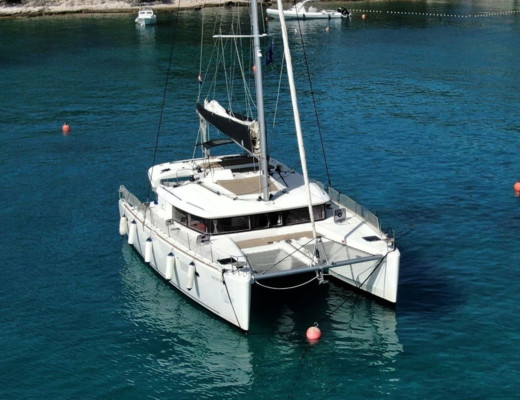 Lagoon 450 F