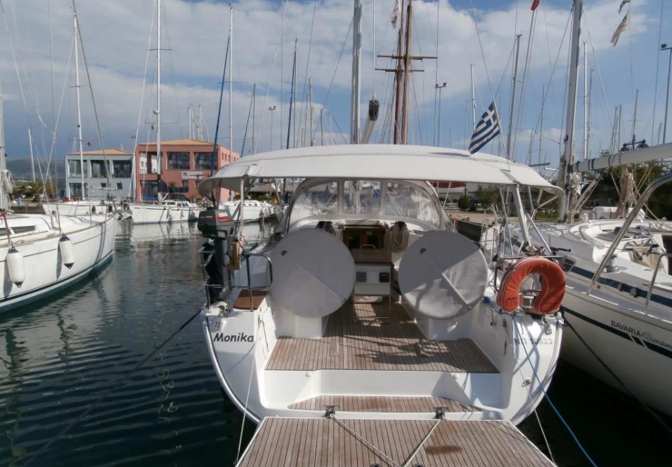 Bavaria Cruiser 40 Porto di Lefkada | Monika
