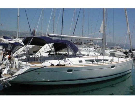 Sun Odyssey 45