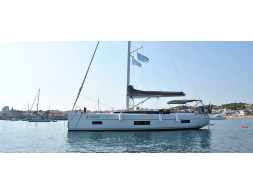 Bavaria C45 Style