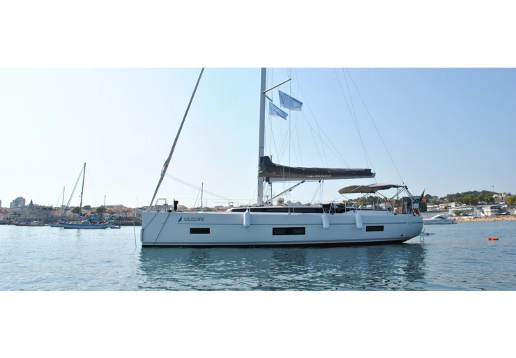 Bavaria C45 Style Marina Cascais | WILDCARD