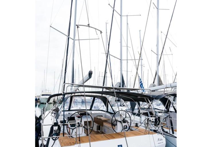 Bavaria C45 Style Alimos Kalamaki | Midas