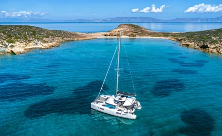 Lagoon 42