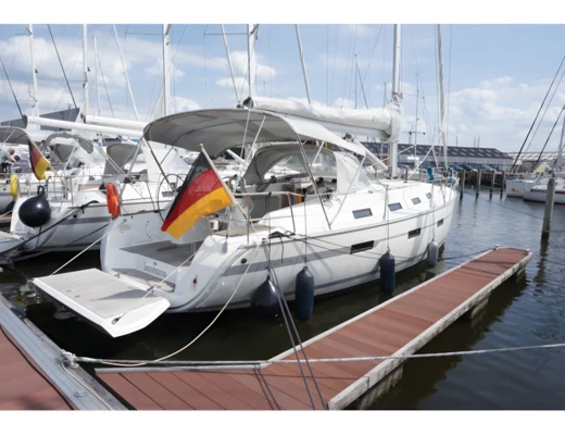 Bavaria Cruiser 40