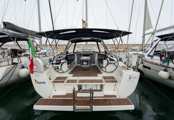 Oceanis 45 Marina d'Arechi | Asteria - Standard line