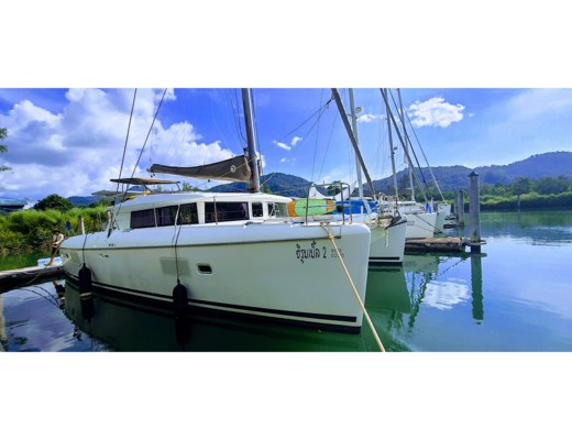 Lagoon 421