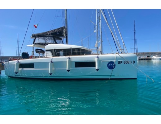 Lagoon 40