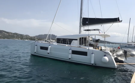 Lagoon 40