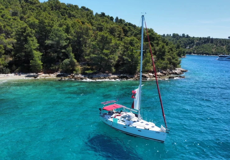 Oceanis 393 Marina Zenta | Škuribanda (refit: 2026, new engine and solar panels)