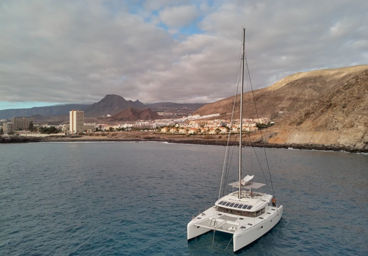 Lagoon 52 San Miguel, Amarilla Golf | Neptuno