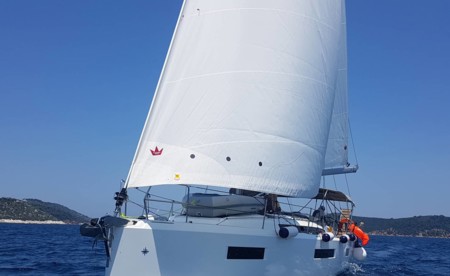 Sun Odyssey 440