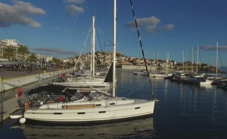 Bavaria 40