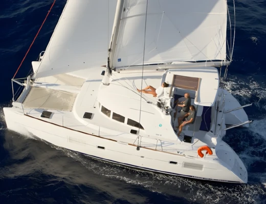Lagoon 380 S2