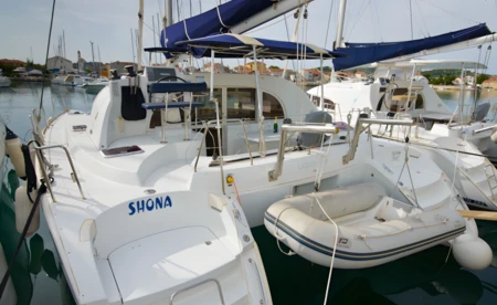 Lagoon 380