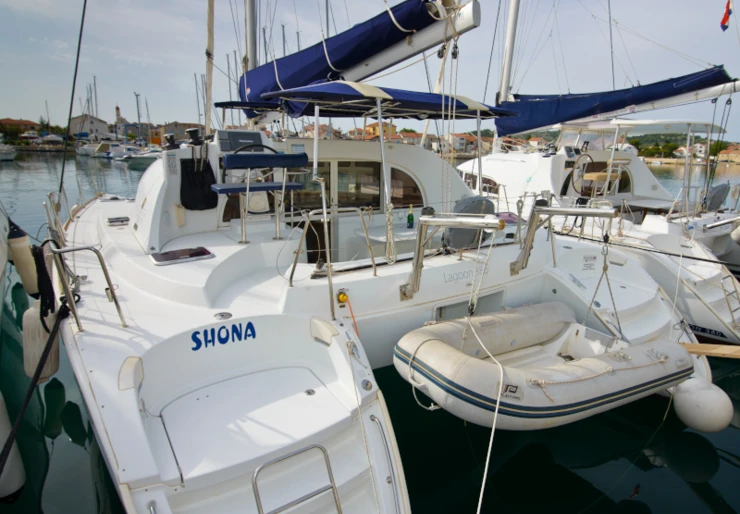 Lagoon 380 Betina | Shona