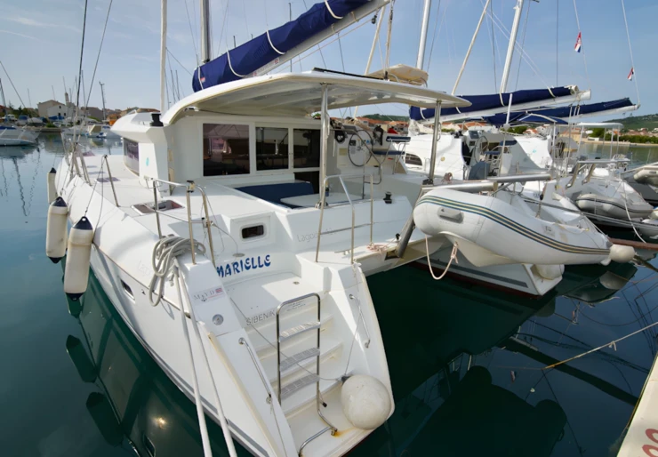 Lagoon 421 Betina | MARIELLE