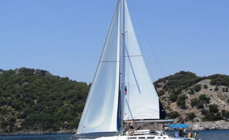Sun Odyssey 43