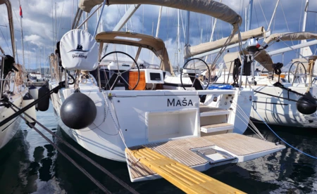 Dufour 390 GL