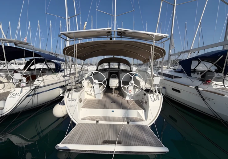 Bavaria Cruiser 41 Marina Dalmacija | TONKA