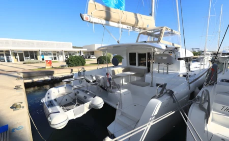 Lagoon 40
