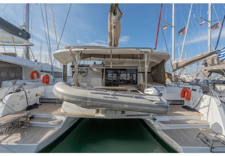 Lagoon 42 Piso Livadi | DAY ONE