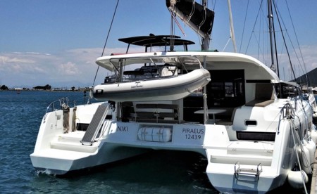 Lagoon 42
