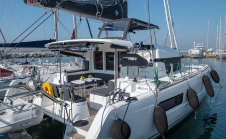 Lagoon 40