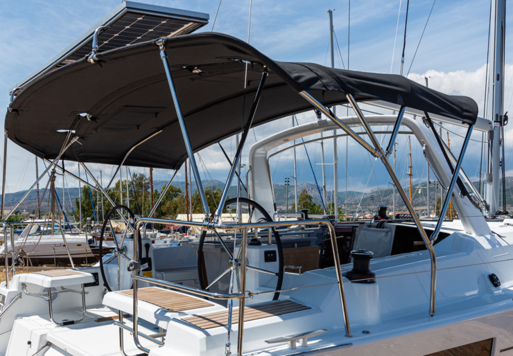 Oceanis 41.1 Lefkas harbour | Argyroula