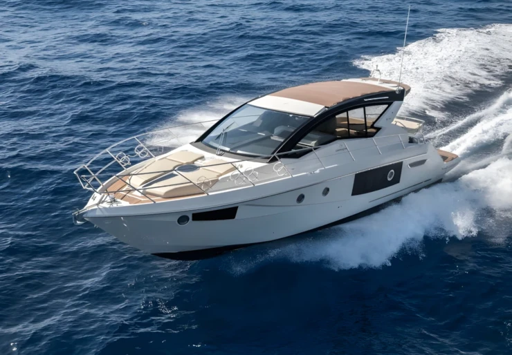 Cranchi M44 HT Marina Naviera Balear | Medusa