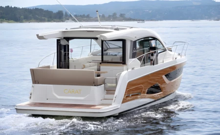 Sealine C390