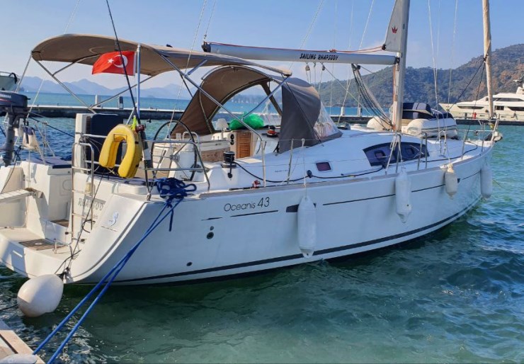 Oceanis 43 Porto di Marmaris | Rhapsody Marmaris