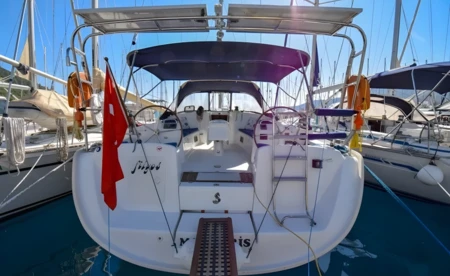 Cyclades 50.5