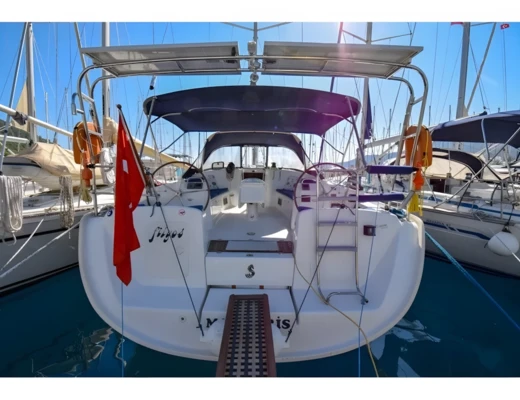 Cyclades 50.5