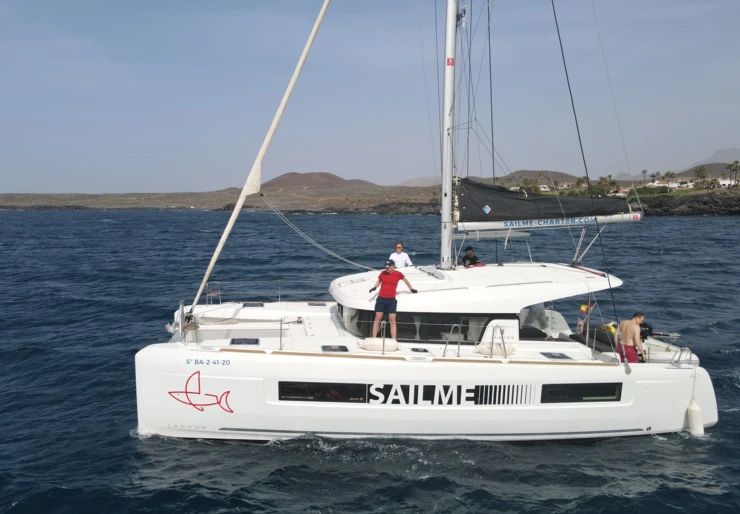 Lagoon 40 Marina Port Ibiza | Eskimo