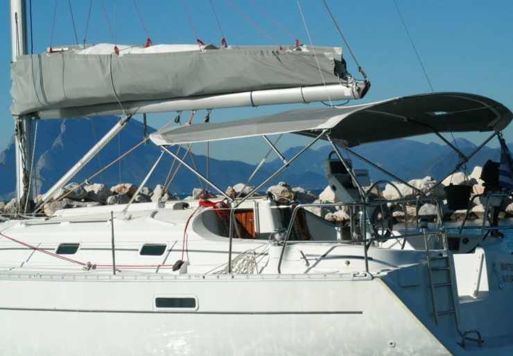 Oceanis 331 Hafen von Lefkada | Martha
