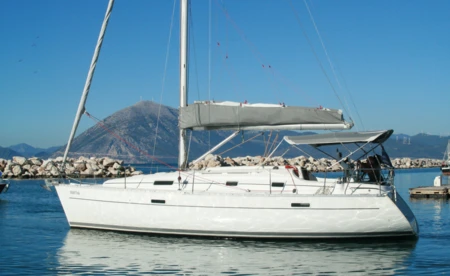 Oceanis 331