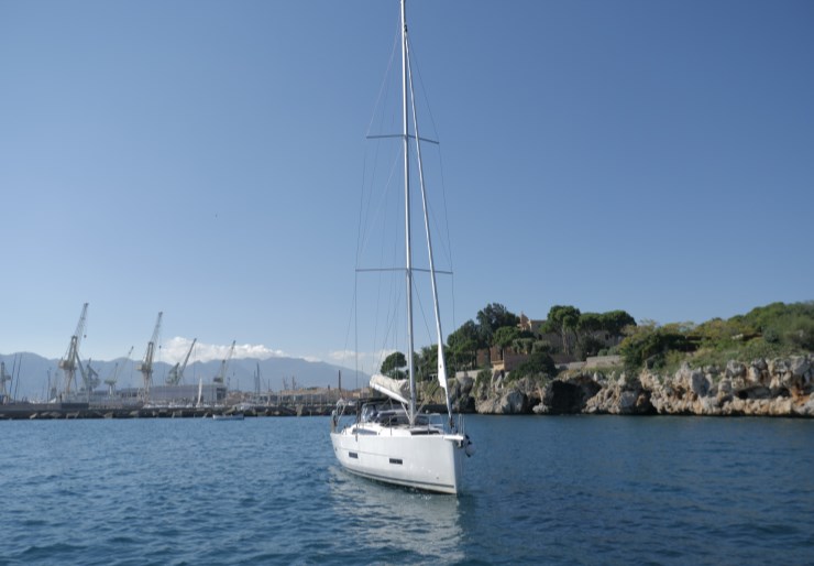 Dufour 430 GL Poseidon Marina | Bloody Mary
