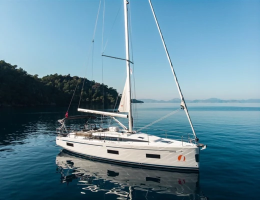 Bavaria C42
