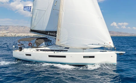 Sun Odyssey 440